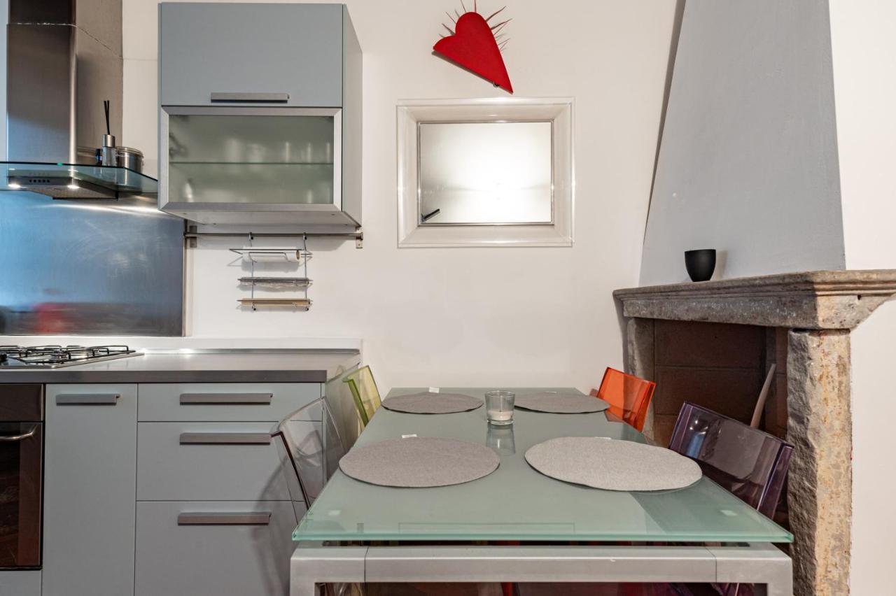 Ticinese Livings Comfy Suite - Full City Center Мілан Екстер'єр фото